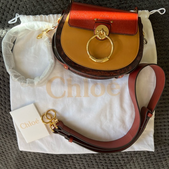 ChloeTess Small Lizard-Embossed Crossbody Bag - Picture 8 of 9